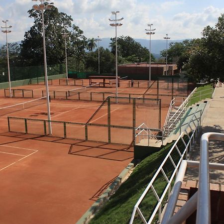 מלון פלורידאבלאנקה Club Campestre De Bucaramanga מראה חיצוני תמונה